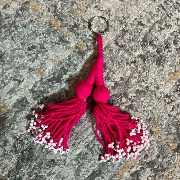 FREE PEOPLE MACRAME BEADED KEY CHAIN/CHARM! EUC! - Picture 3 of 5